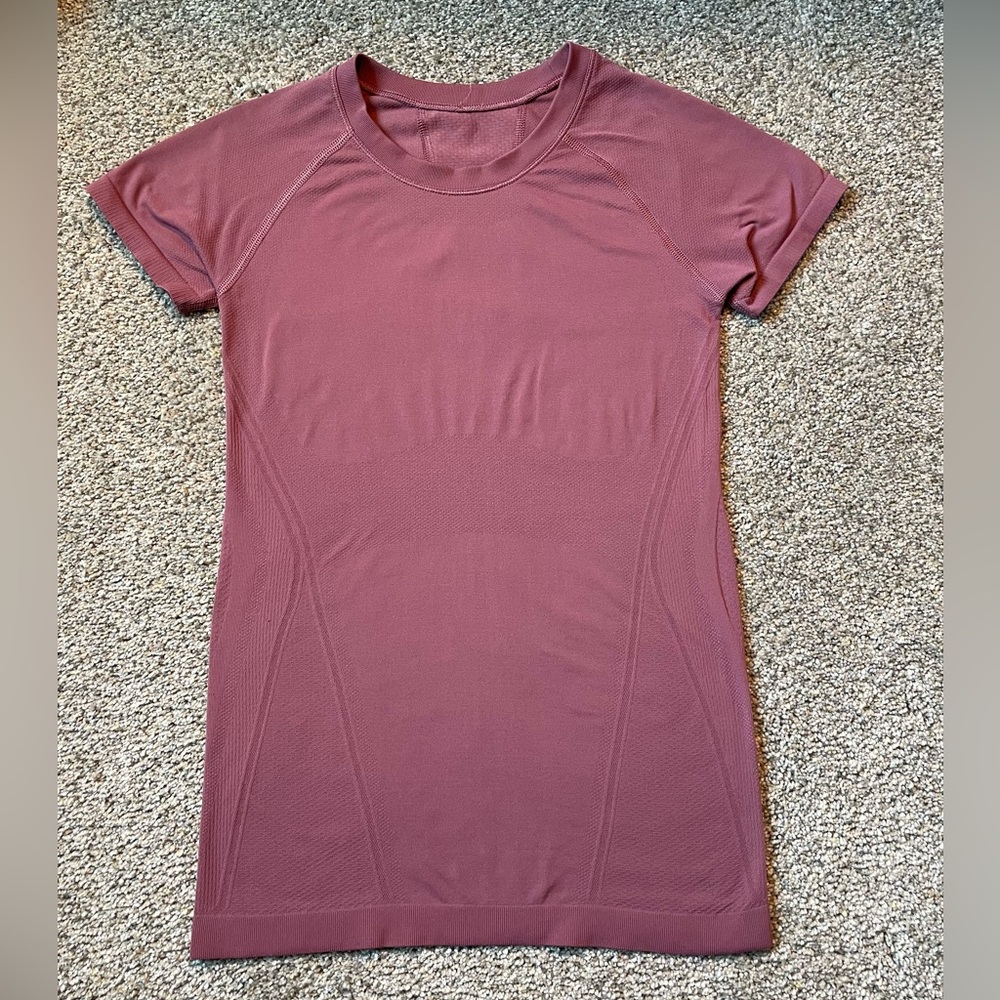 Athleta Momentum Seamless Tee